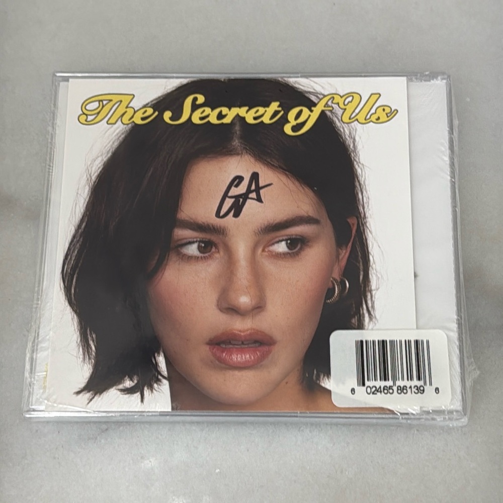 SIGNED Gracie Abrams - The Secret of Us CD